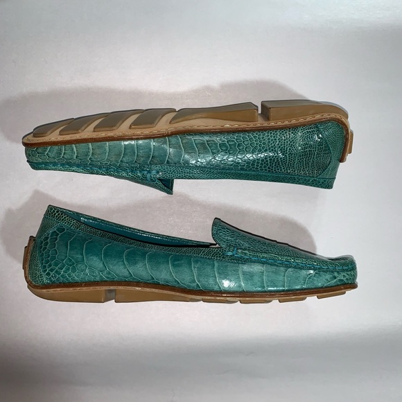 GUCCI size 7B green CROCODILE driving moccasins - Picture 11 of 11